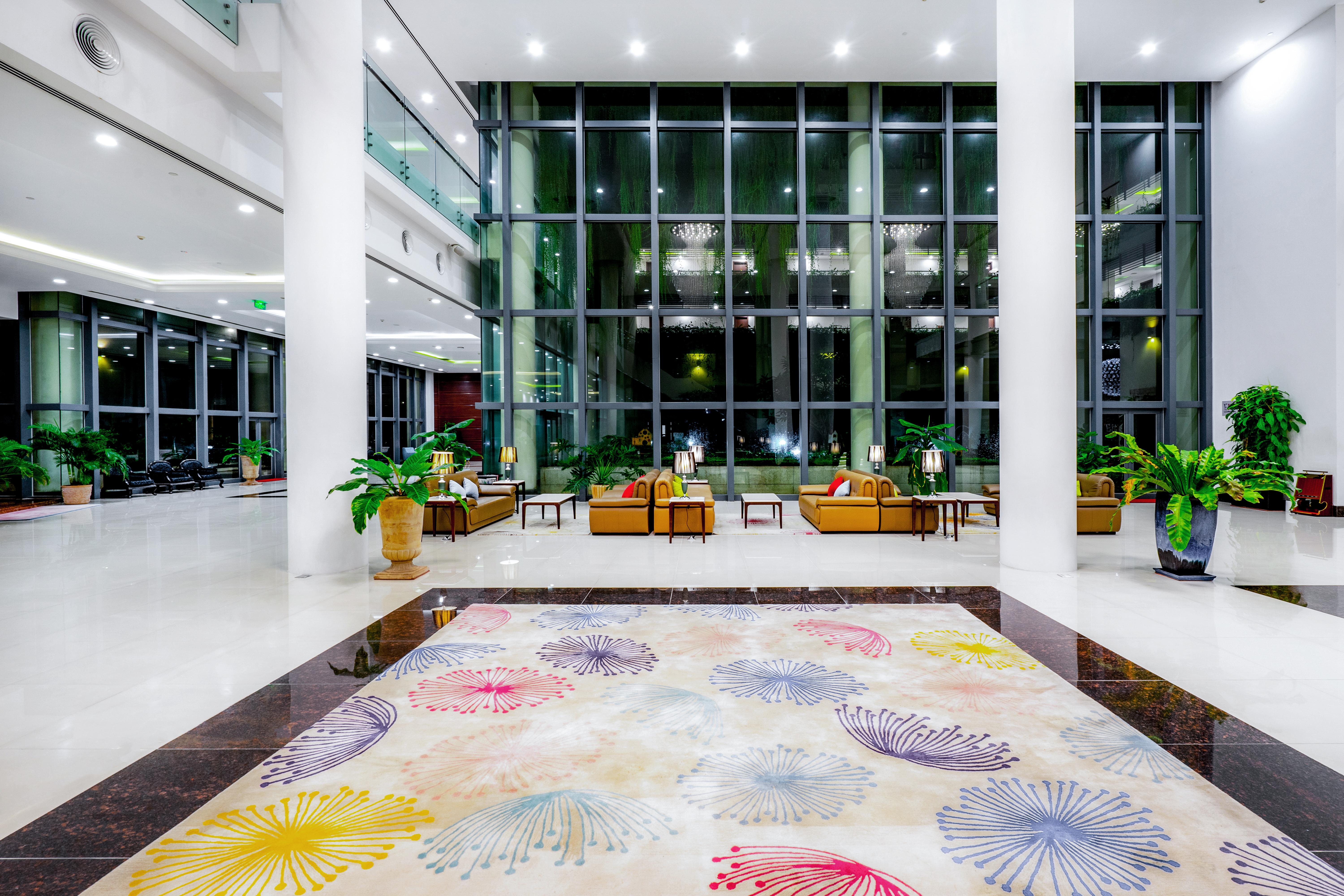Becamex Hotel New City Thu Dau Mot Eksteriør billede